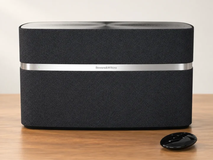 Altavoz inalámbrico Bowers & Wilkins A7 negro.